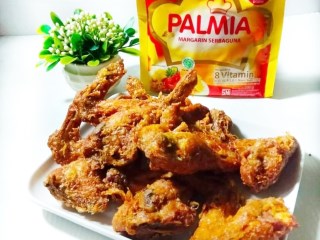 Ayam Bumbu Goreng Telur