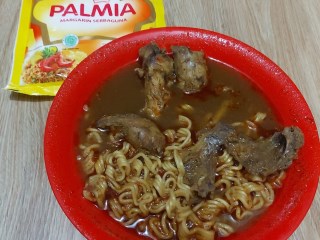 Mie Tulang Palmia