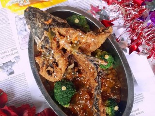 Ikan Mas Terbang Garing Sambal Gurih