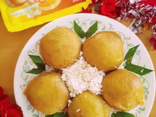 Bomboloni Klepon