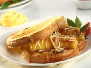 ROTI BAKAR PISANG CARAMEL