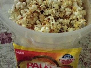 Popcorn Wow Chili Cheesy