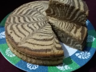 Zebra cake putih telur