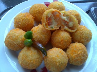 Bitterballen Cumi Udang