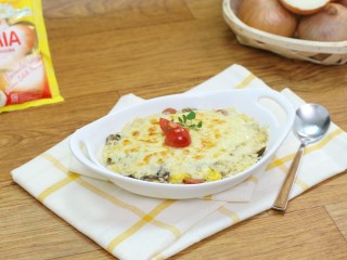 CHEESY BAKED RICE