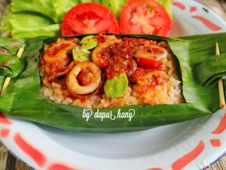 Nasi Bakar Sambal Cumi