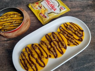 Pancake Labu Kuning Pisang Coklat