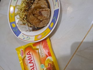 Pempek Kapal Selam