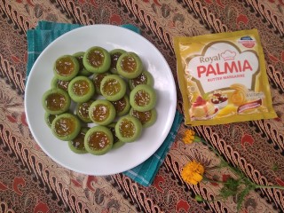 Pandan Pineapple Cookies