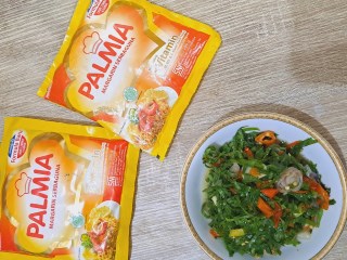 Tumis Daun Kunyit Muda