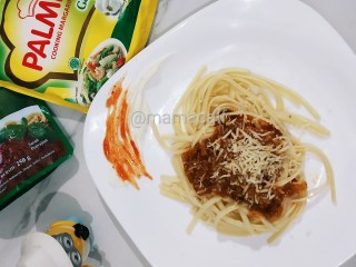 YummyXPalmia resep Fettucini dengan saus Bolognese
