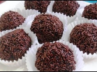 Kue Rambutan Meses Coklat