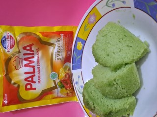 Bolu Kukus Pandan Murni