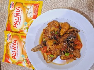 Ayam Goreng Pete Tumis Pedas