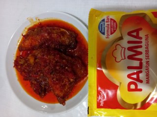 Pedas Merah Nila