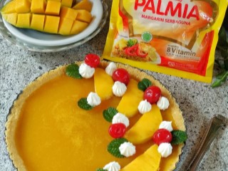 Mango Puding Pie Unbaked