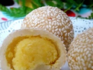 Onde-Onde Keju Ketawa