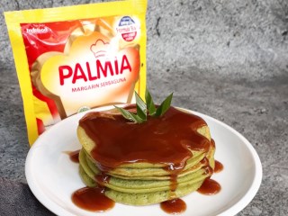 Pancake Pandan Saus Gula Aren