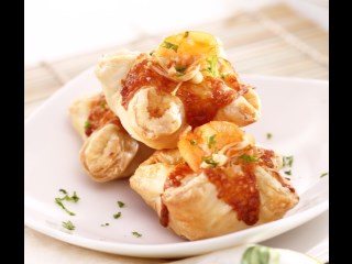 SHRIMP OYSTER SAUCE PUFF