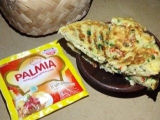 Telur Dadar Bayam Pedas