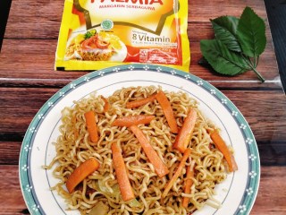 Mie Goreng Wortel Ebi