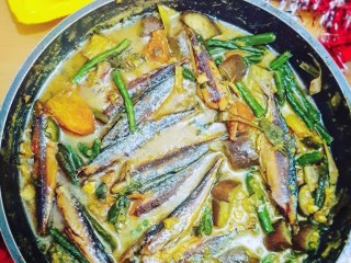 Gulai Ikan Asin Benggol Bumbu Hijau