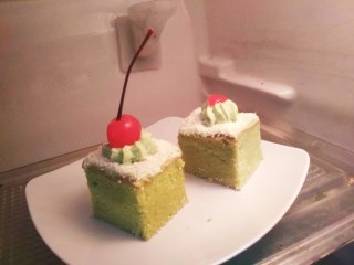 Bolu Pandan